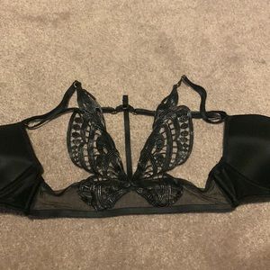 Victoria’s Secret luxe lingerie low cut Demi bra
